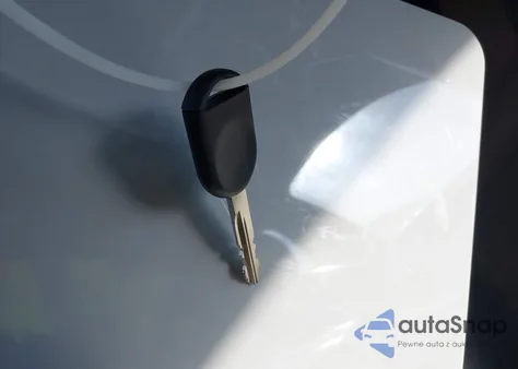 2004 Lincoln Town Car Signature из США, поврежденный, VIN 1LNHM81W14Y612400